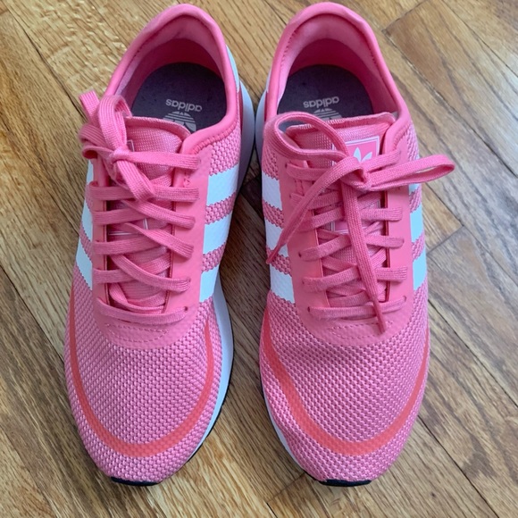 ADIDAS | Girls Pink N-5923 Sneakers Size 6 - Picture 2 of 13
